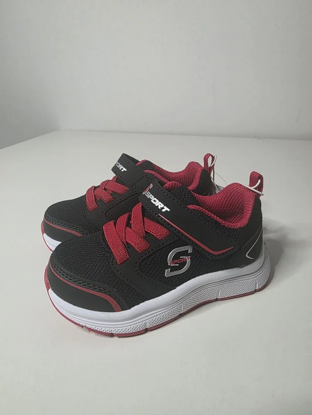 SEE DETAILS - NWT Skechers 6T Boys Remmie Black & Red Hook and Loop Tennis Shoes